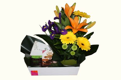 Vibrant Flower Arrangement with Chocolates