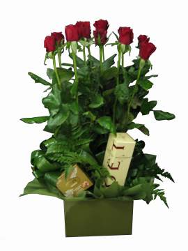 Special Lady - Premium Rose Mothers Day Flower Arrangement
